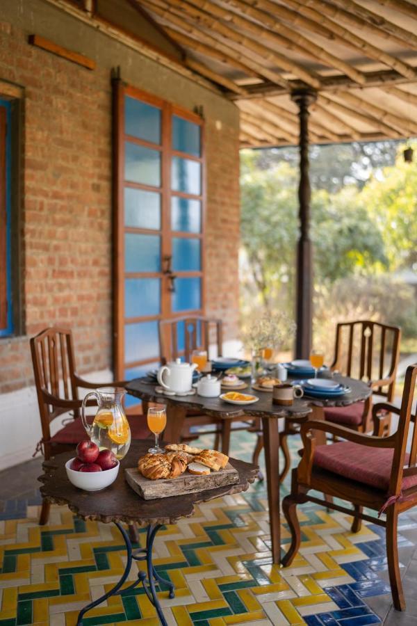 Lohonostays Bamboo House Sadhrana Bagh غورغاون المظهر الخارجي الصورة